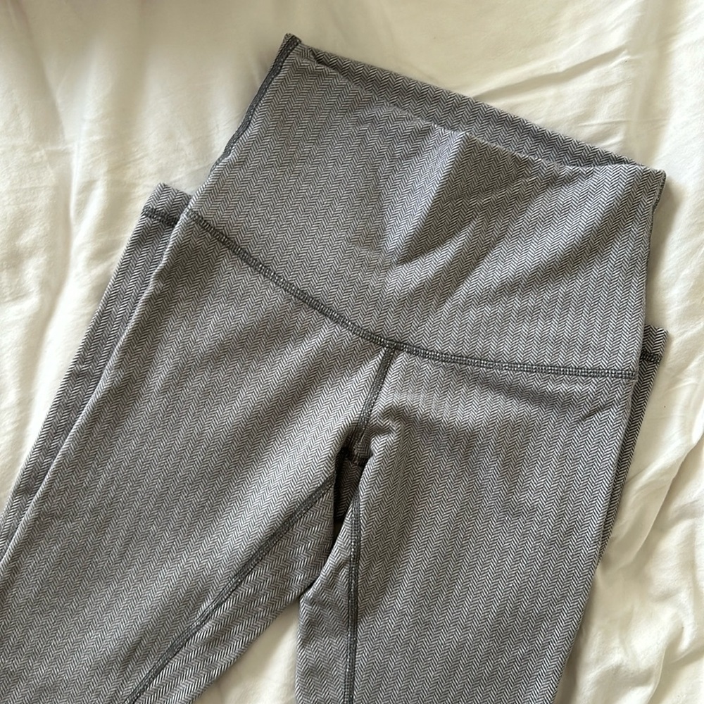 Lululemon Herringbone High Waist Wunder Under